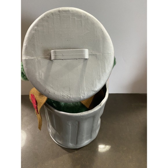 Oscar The Grouch plush Mechanical 1999 Telco Sesame Street  Vintage Read - Picture 7 of 10